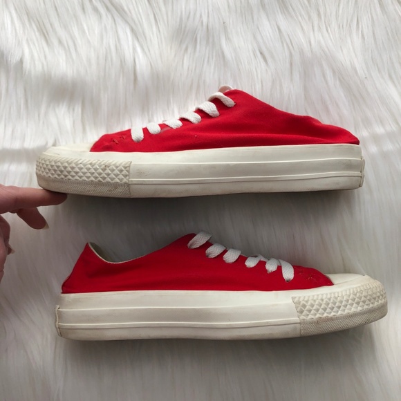 CONVERSE Chuck Taylor Sawyer Ox Sneakers | Size 5 - Picture 4 of 8